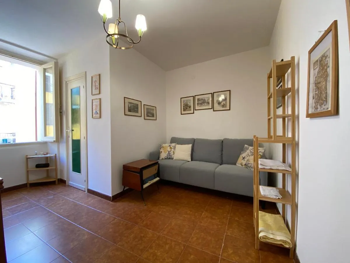 La Casa Rosa Villa Castelsardo Italy